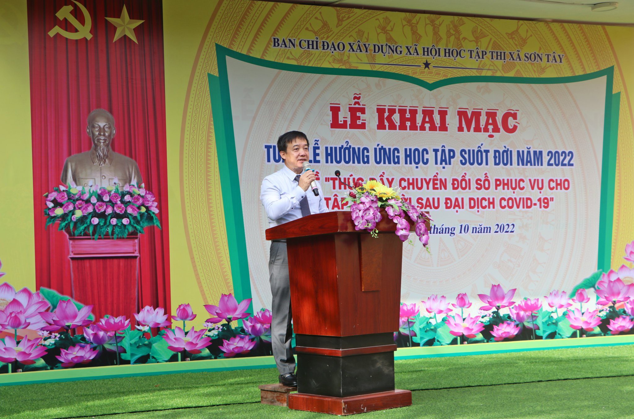 THỊ XÃ SƠN TÂY TỔ CHỨC LỄ KHAI MẠC TUẦN LỄ HƯỞNG ỨNG HỌC TẬP SUỐT ĐỜI NĂM 2022