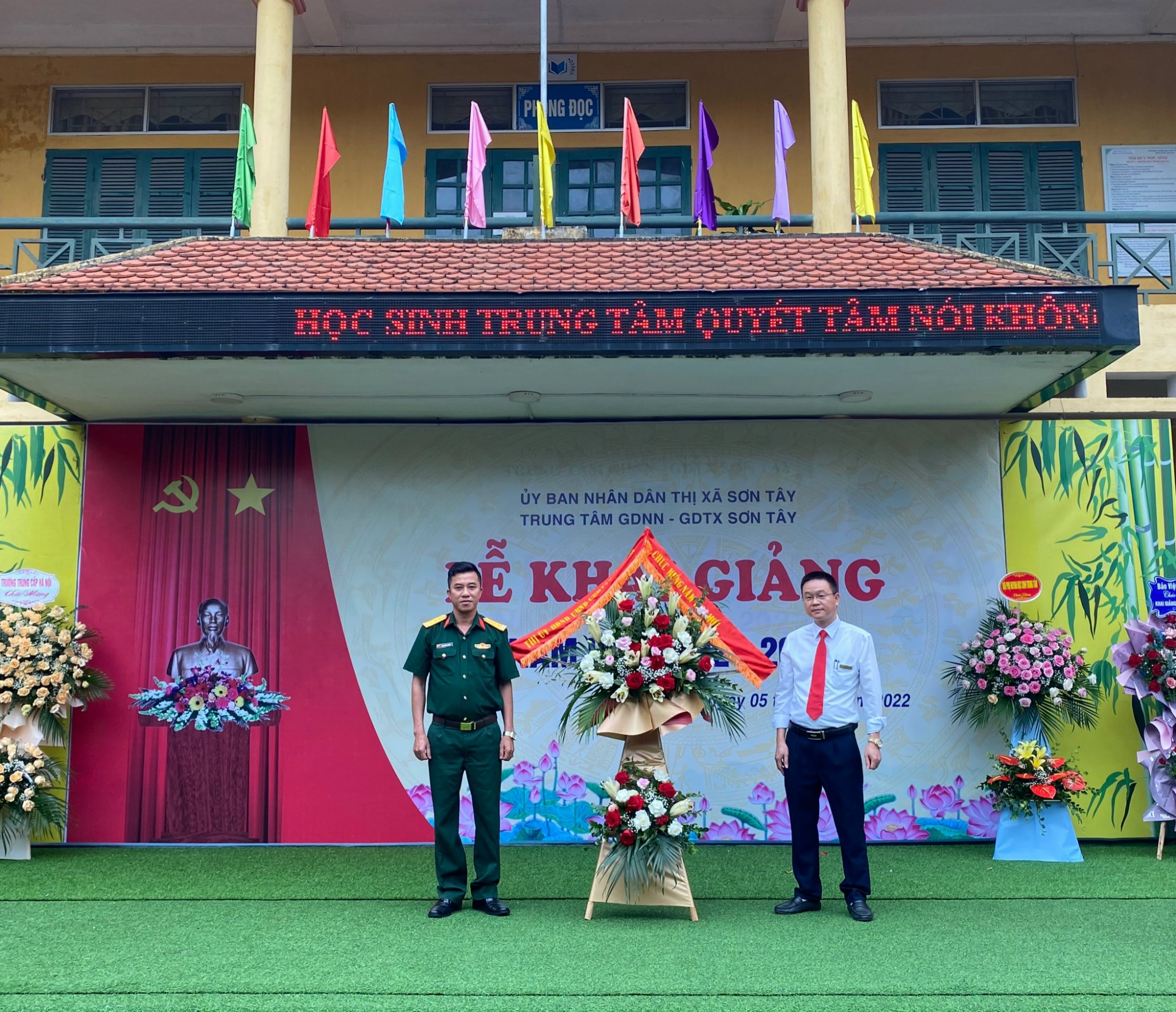 CHIẾN DỊCH HOA PHƯỢNG ĐỎ - TIẾP SỨC MÙA THI NĂM 2022